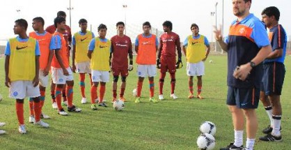 Optimized-Arthur Papas with the boys at the first training session in Muscat.