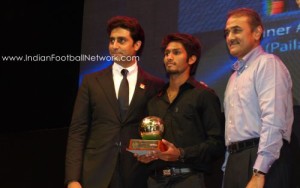 Alwyn George with Abhishek Bachchan and Prafull Patel