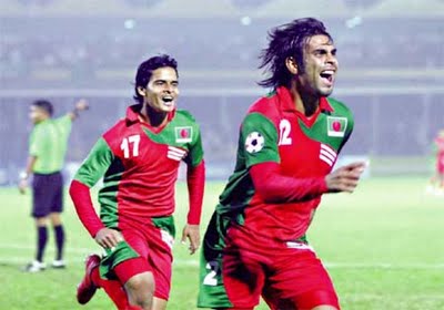 Bangladesh football team versus India