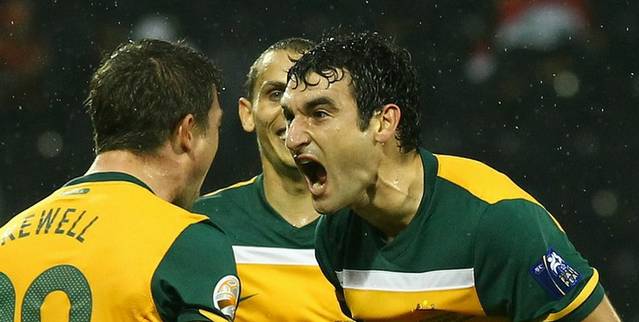 Mile jedinak australia captain